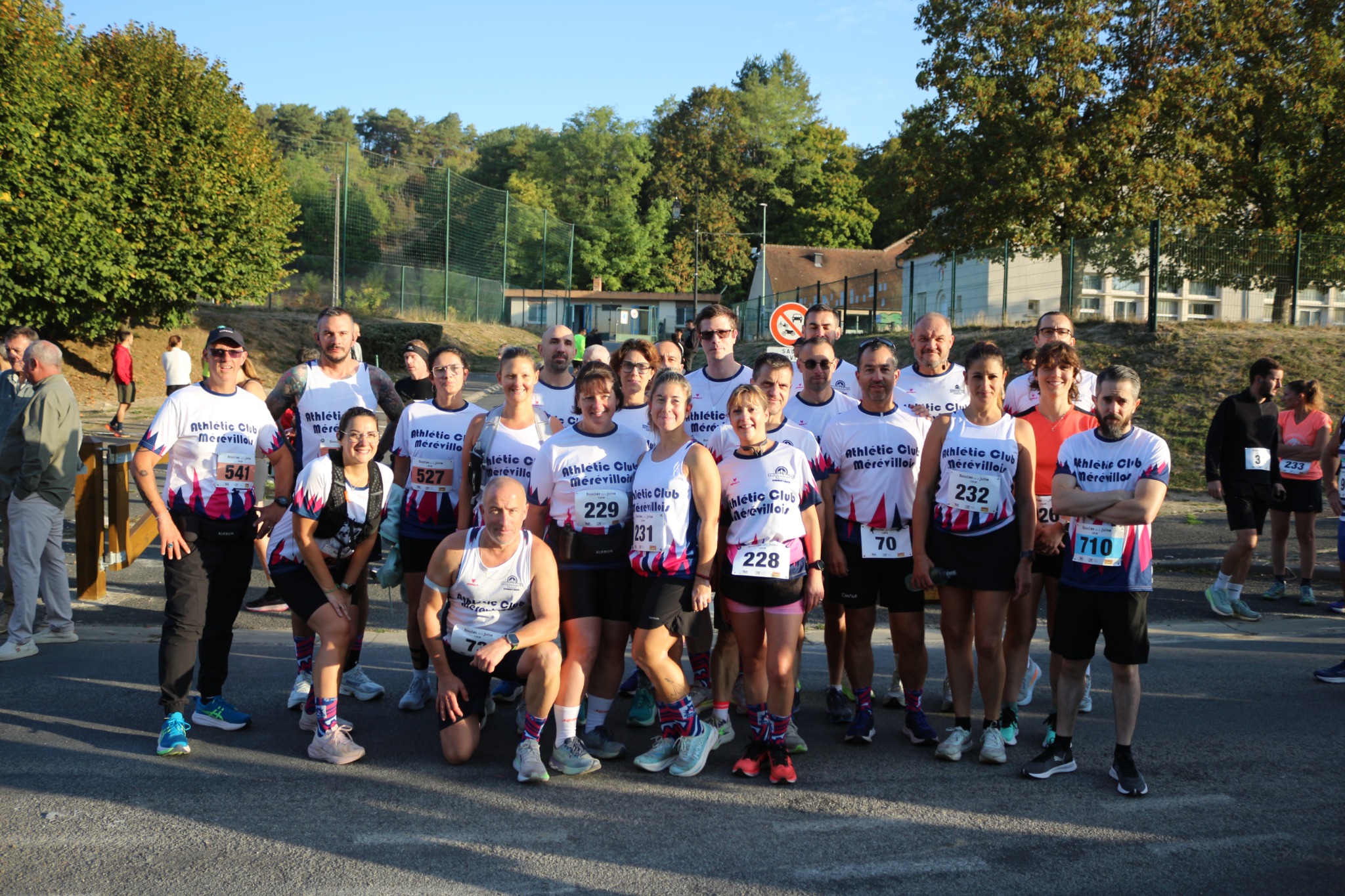 Groupe de coureurs avant le départ